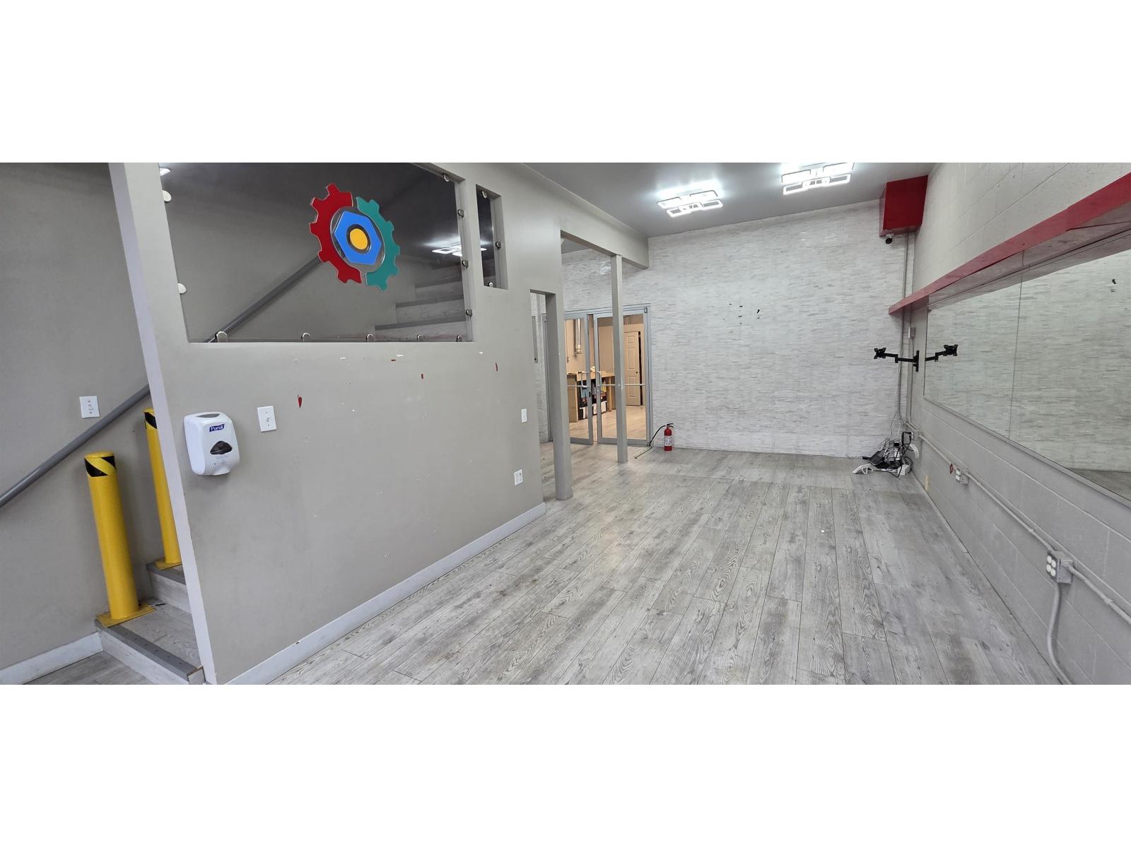 Industrial for Rent in Surrey – 109 15585 24 AVENUE, Surrey - Image 4