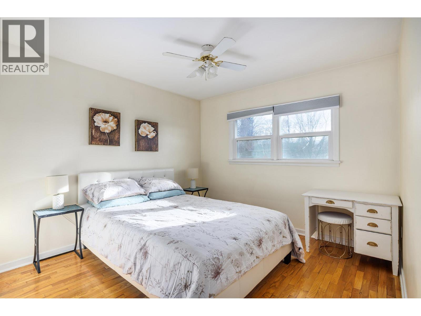  751 Saucier Avenue, Kelowna