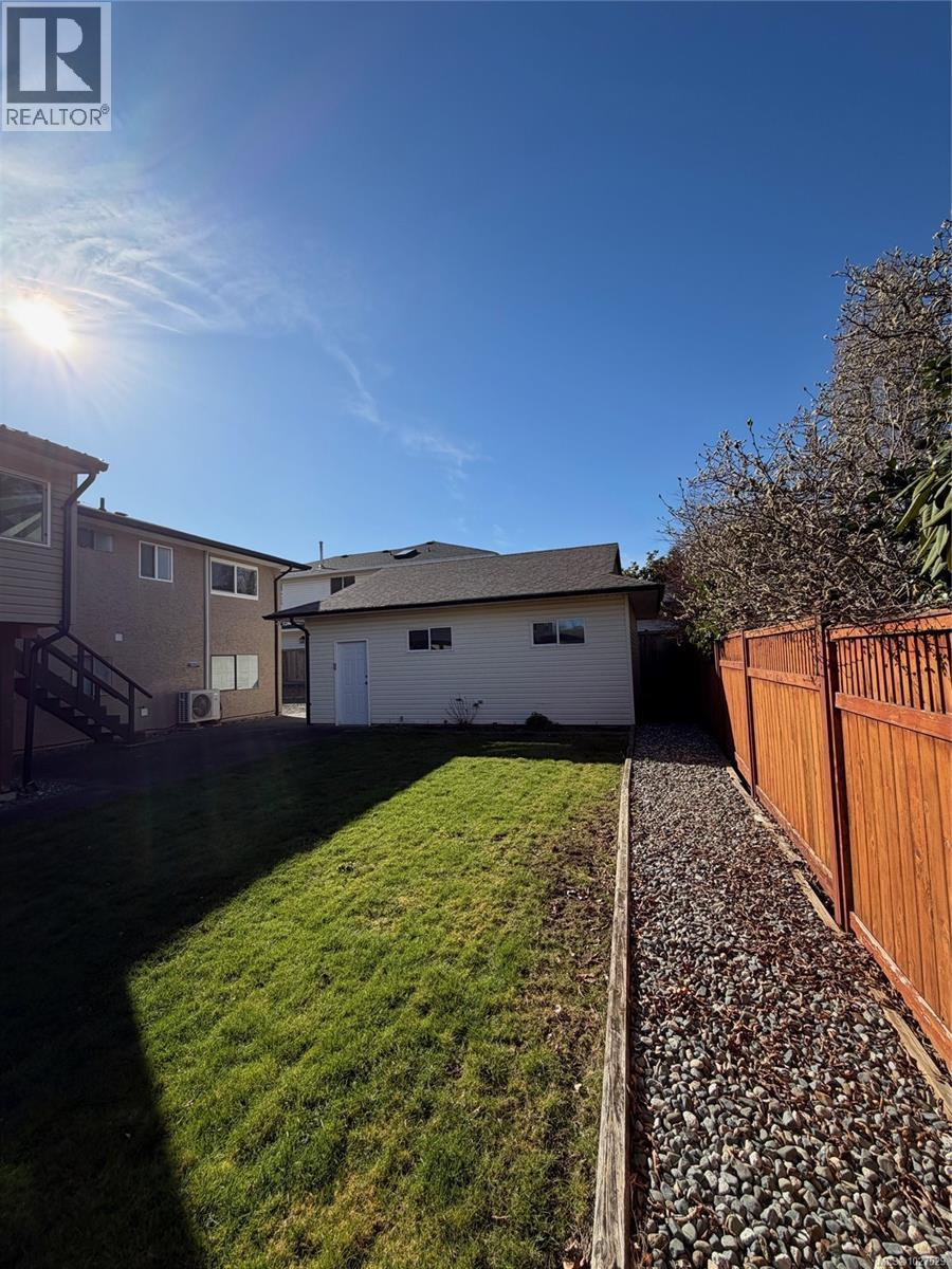 1824 Latimer Rd, Nanaimo