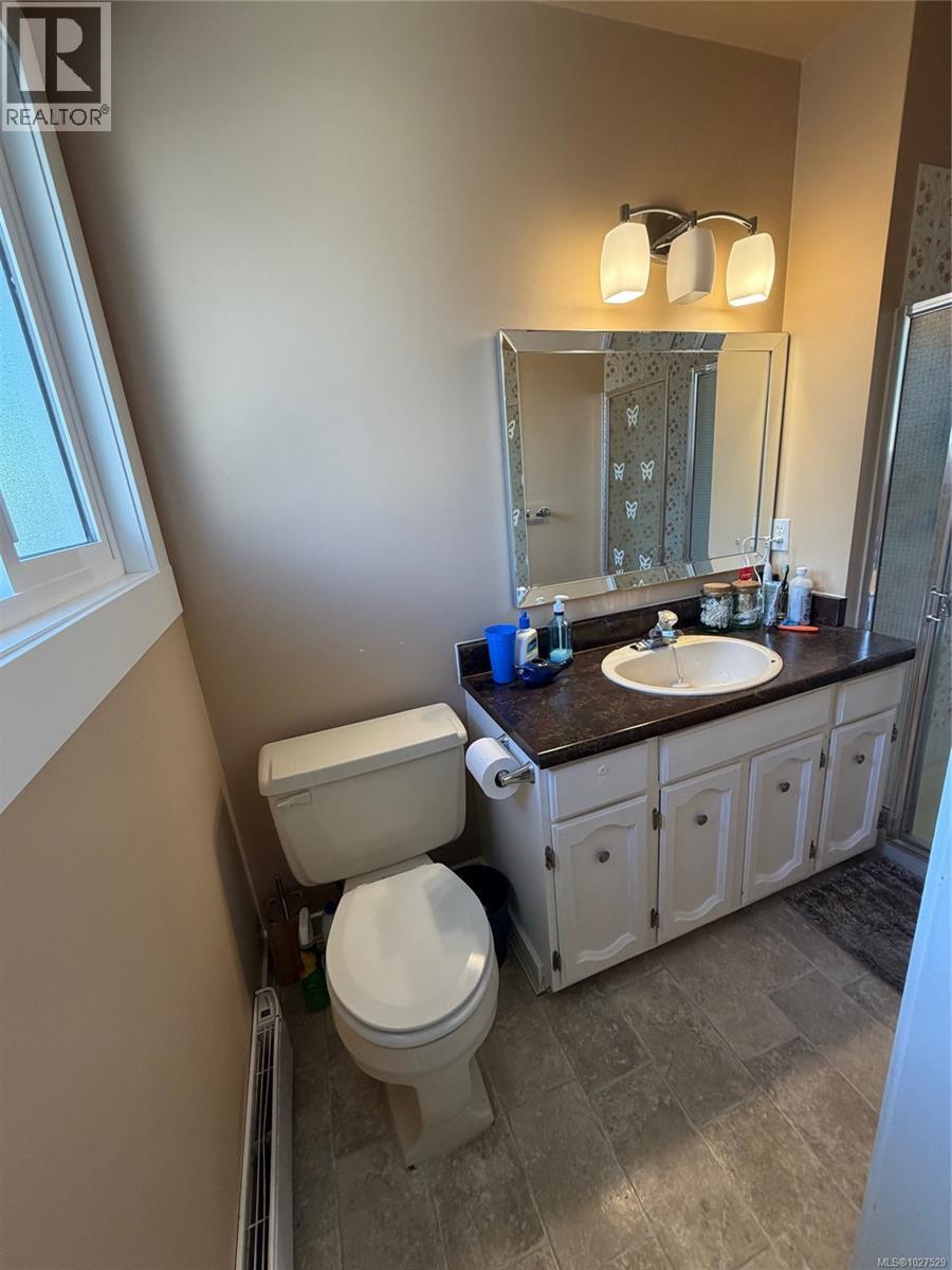 1824 Latimer Rd, Nanaimo