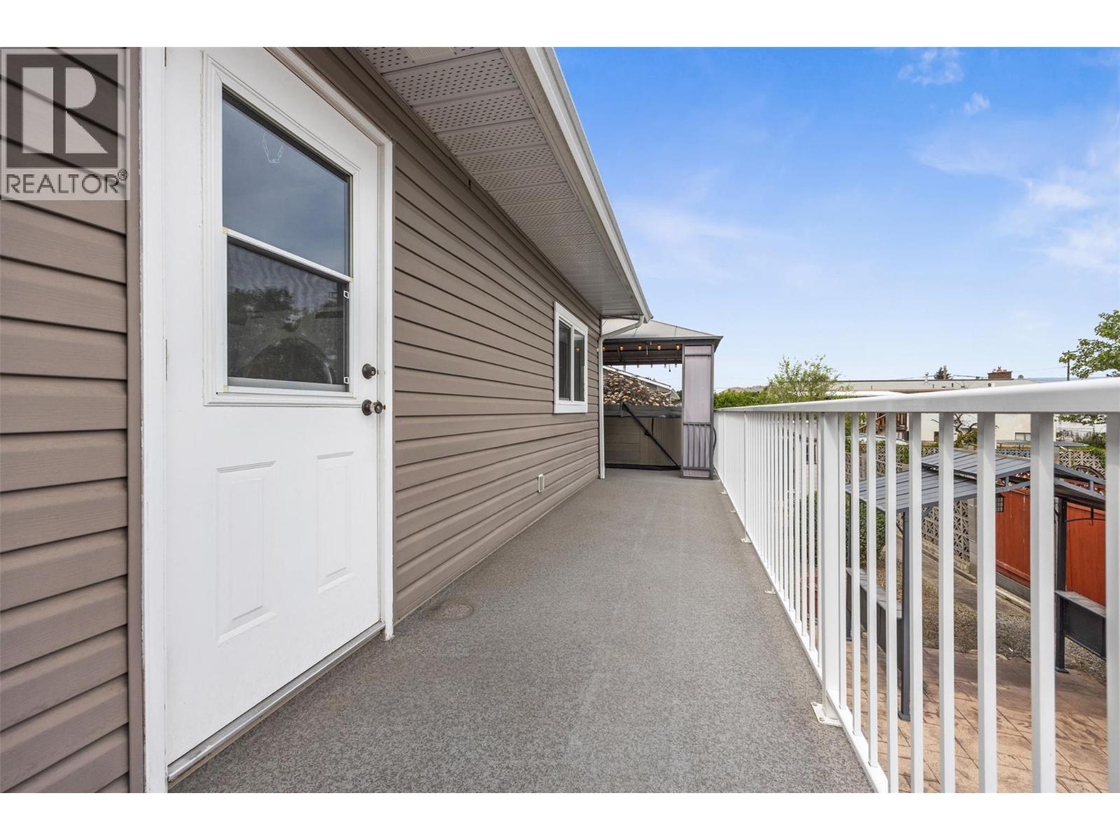  645 Mark Road, Kelowna