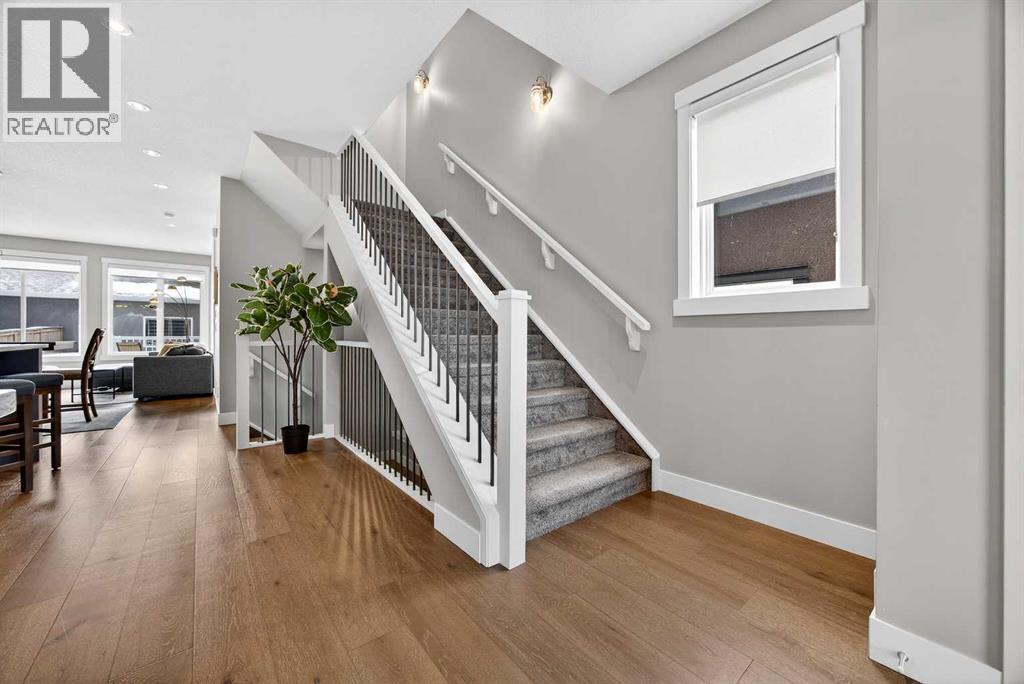 
          435 31 Avenue Northwest
            <br/>
            <span>Calgary</span>
            , 
            <span>AB</span>
             <span>T2M2P5</span>
         - Photo 22