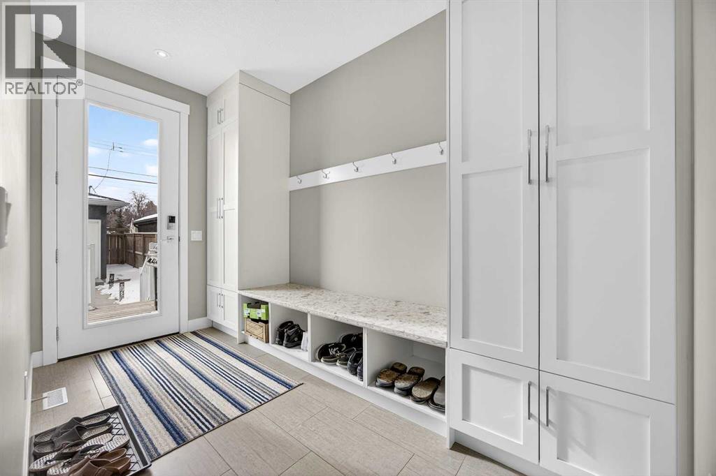 
          435 31 Avenue Northwest
            <br/>
            <span>Calgary</span>
            , 
            <span>AB</span>
             <span>T2M2P5</span>
         - Photo 20