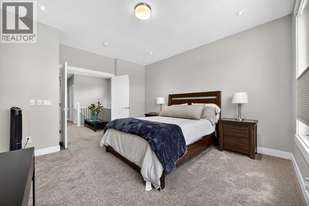 
          435 31 Avenue Northwest
            <br/>
            <span>Calgary</span>
            , 
            <span>AB</span>
             <span>T2M2P5</span>
         - Photo 25