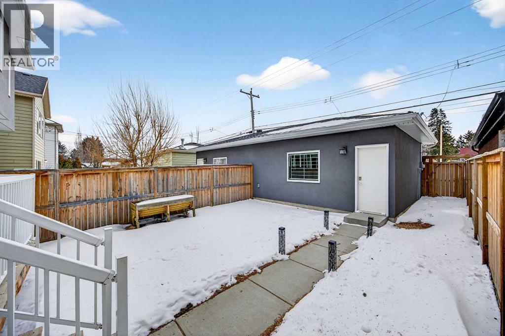 
          435 31 Avenue Northwest
            <br/>
            <span>Calgary</span>
            , 
            <span>AB</span>
             <span>T2M2P5</span>
         - Photo 46