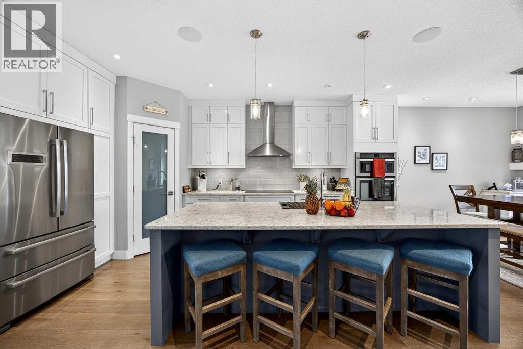 
          435 31 Avenue Northwest
            <br/>
            <span>Calgary</span>
            , 
            <span>AB</span>
             <span>T2M2P5</span>
         - Photo 9