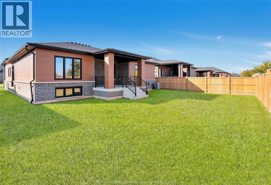 18 WOODLAND STREET - 3