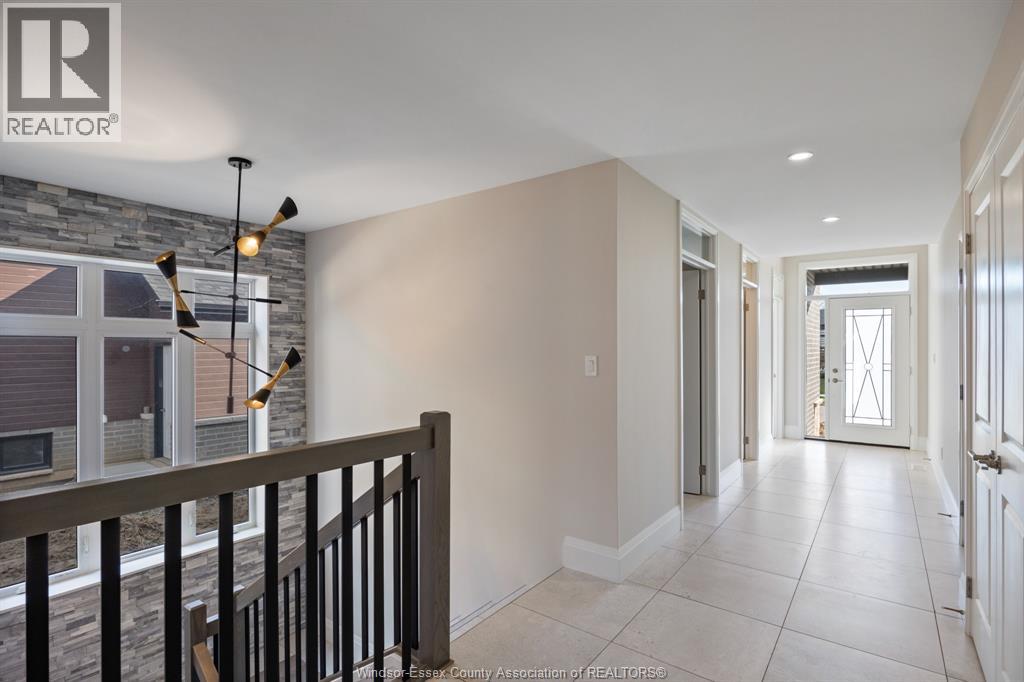 18 WOODLAND STREET - 7