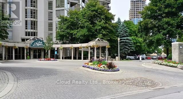 #1003 45 KINGSBRIDGE GARDEN CIRCLE - 2