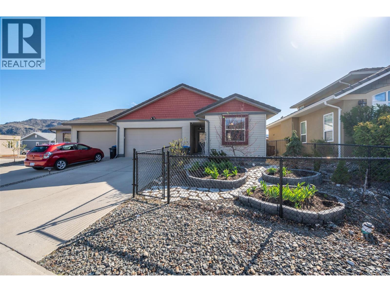 6865 MOUNTAINVIEW Drive, Oliver