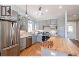  6865 MOUNTAINVIEW Drive, Oliver