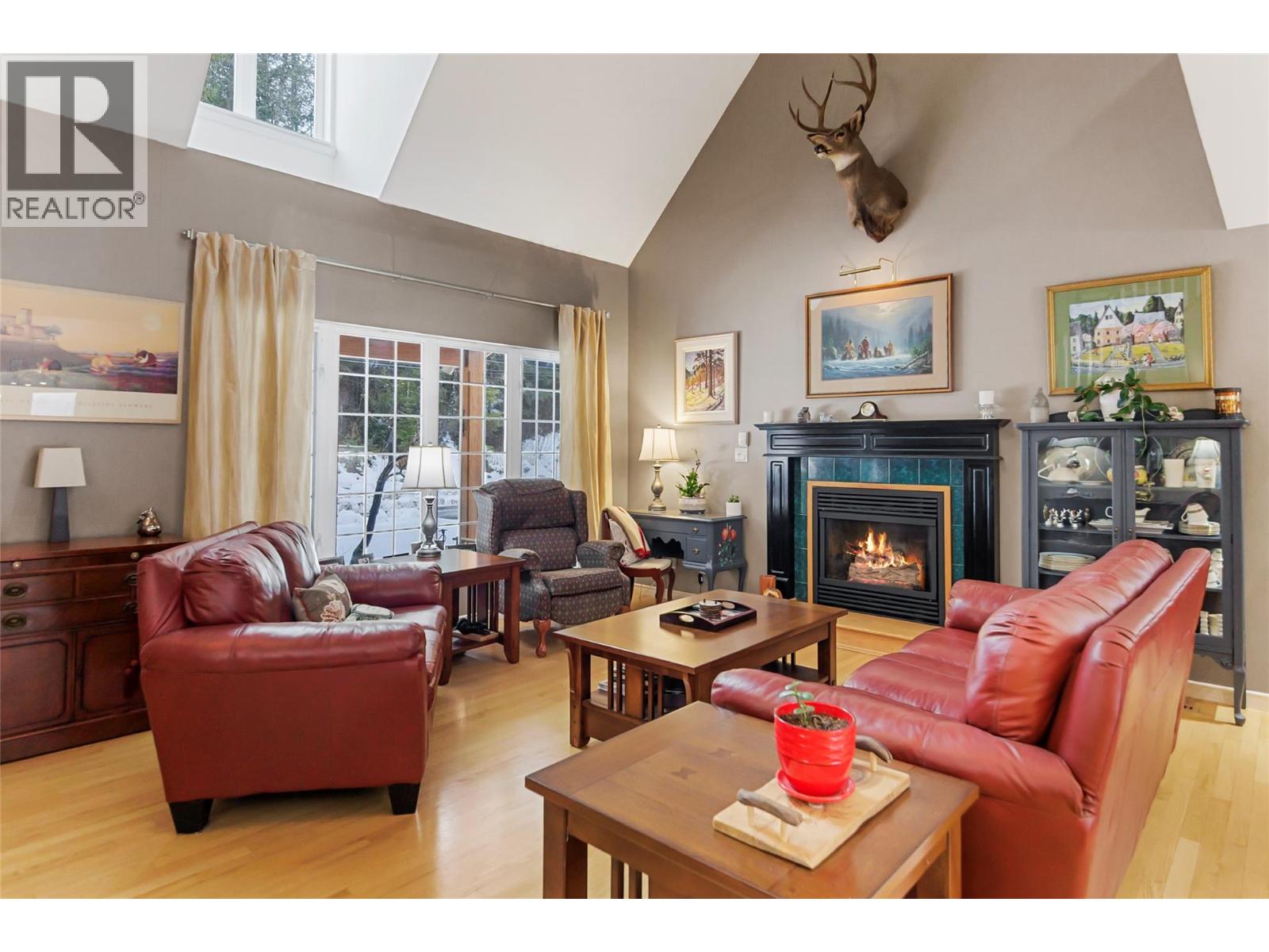  1820 Illecillewaet Road, Revelstoke