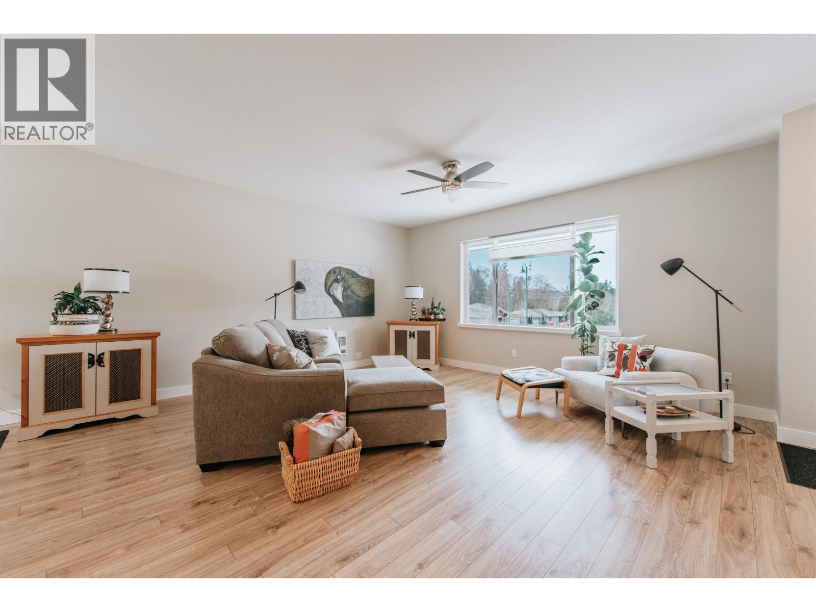 6222 SITKA ROAD, Sechelt