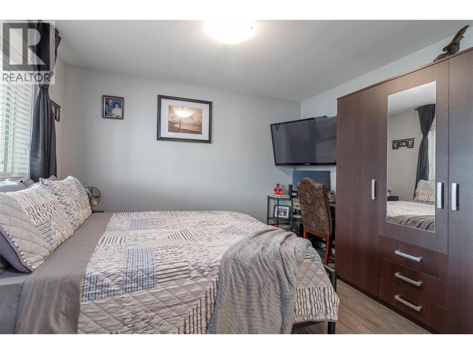#25 17610 Rawsthorne Road - 14