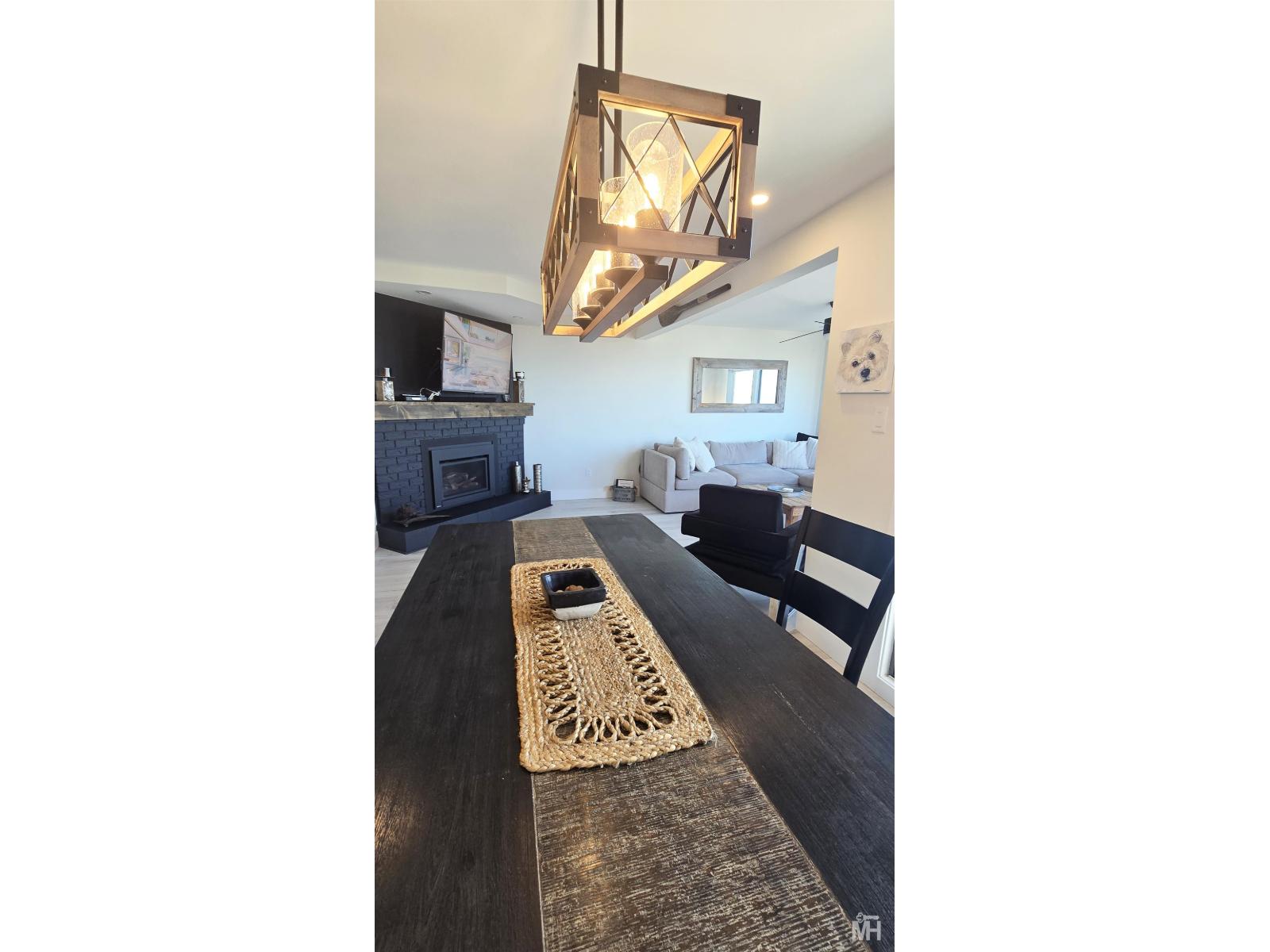 2 14985 VICTORIA AVENUE, White Rock