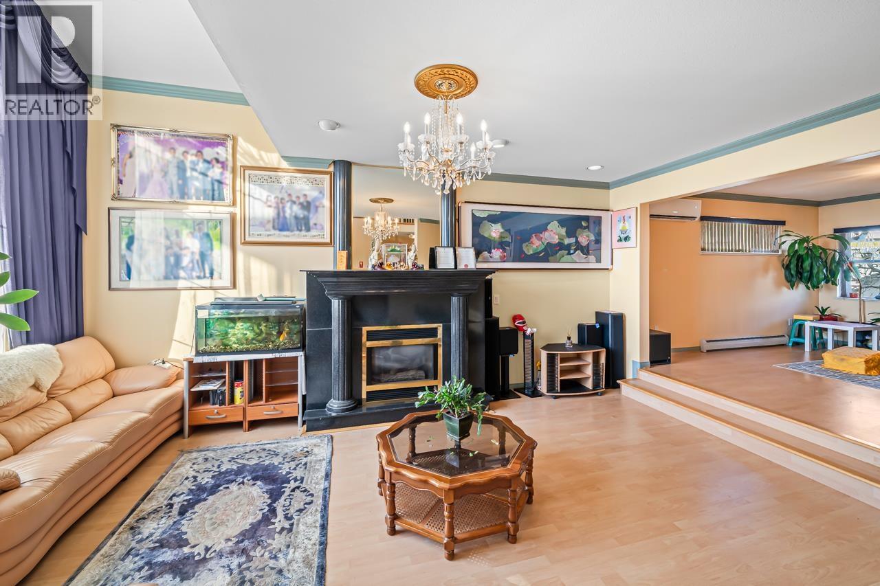 22471 MCLEAN Avenue, Richmond