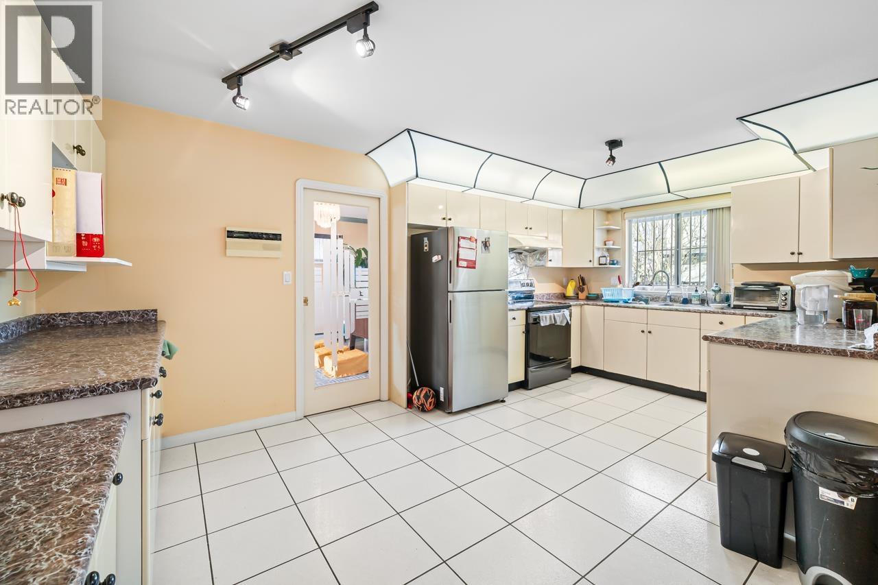 22471 MCLEAN Avenue, Richmond