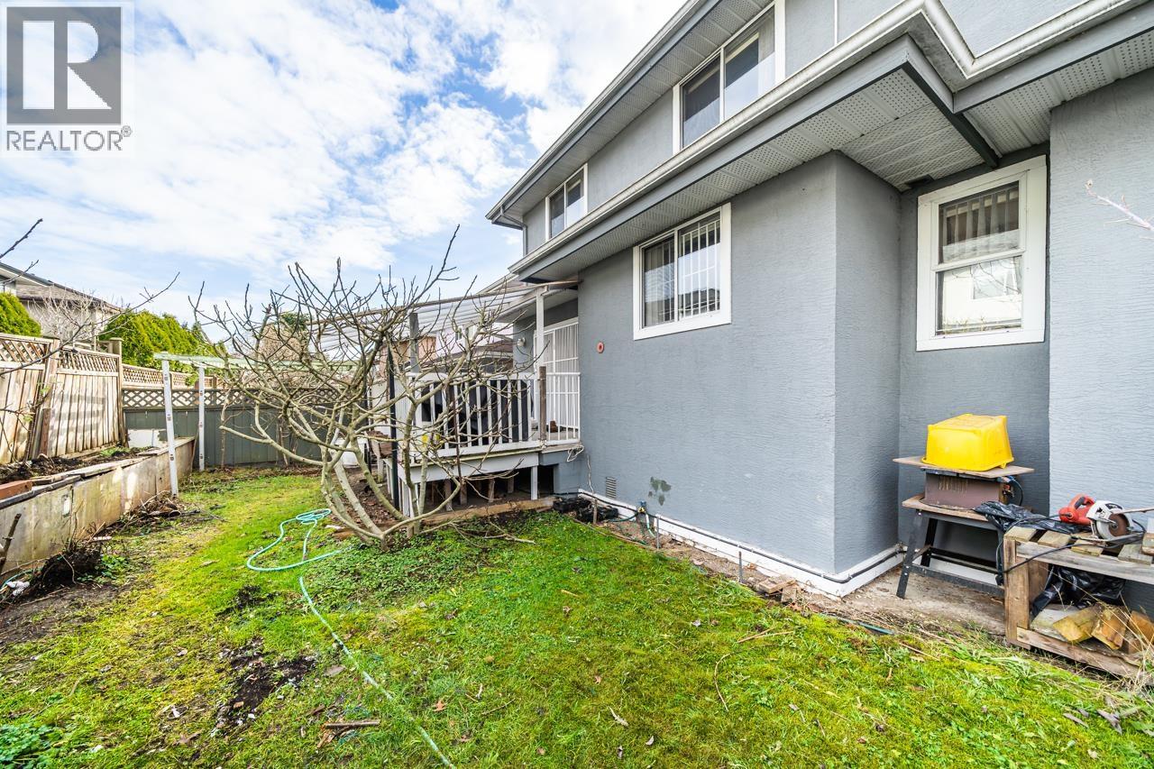 22471 MCLEAN Avenue, Richmond