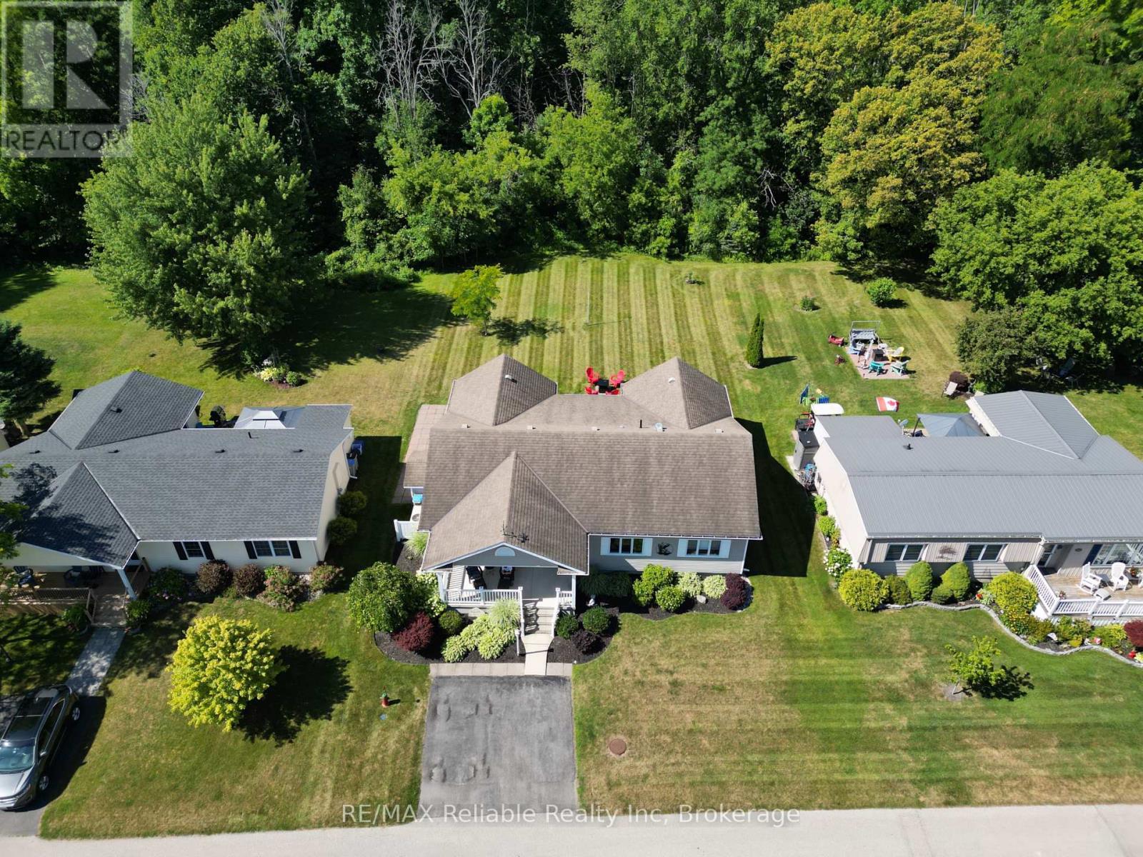 347 SHANNON BOULEVARD - 3