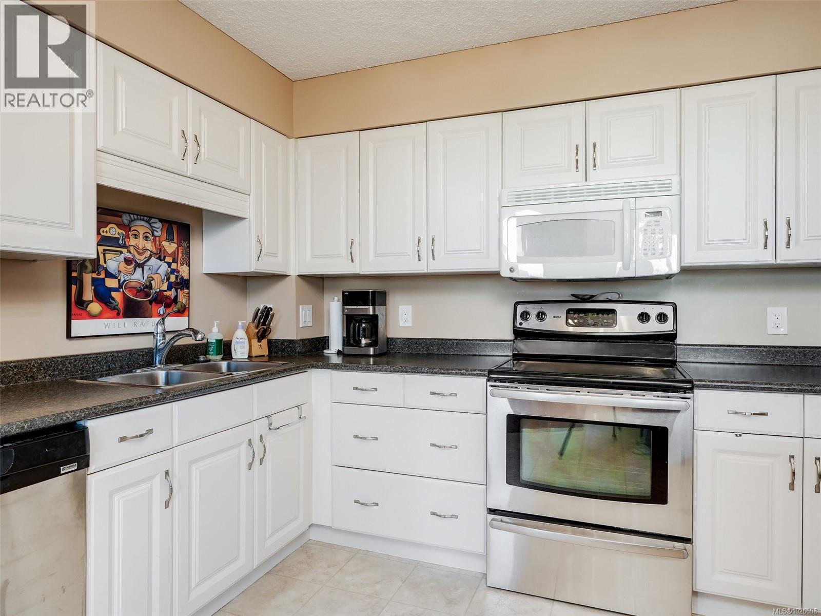 407 225 Belleville St, Victoria