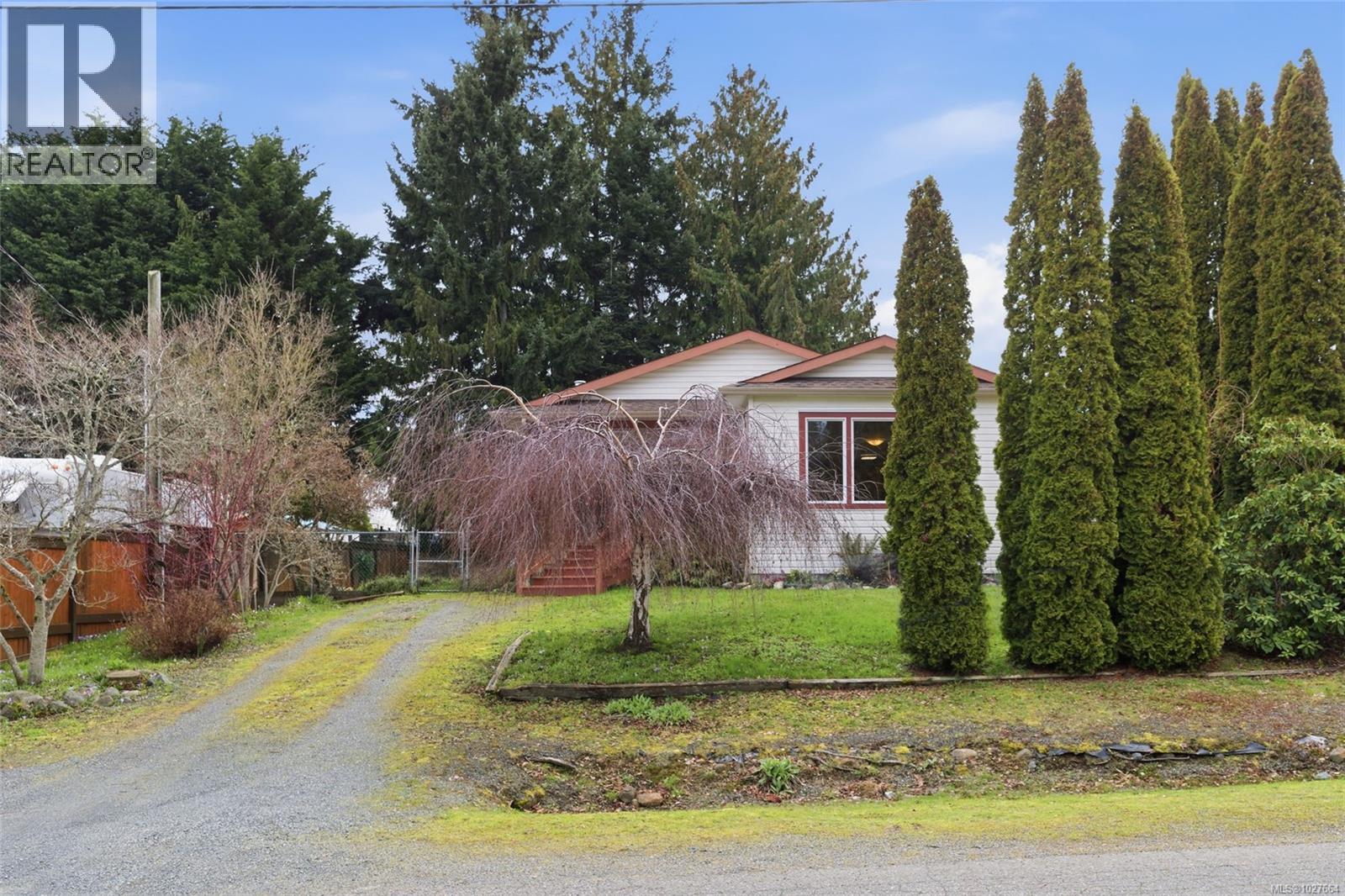 719 Kasba Cir, Parksville