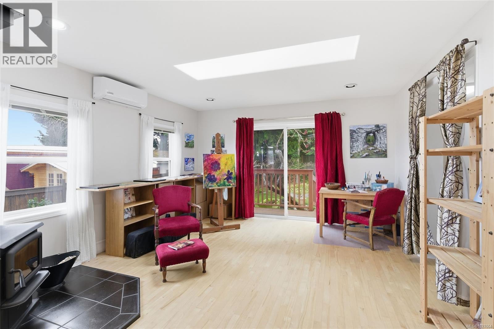 719 Kasba Cir, Parksville