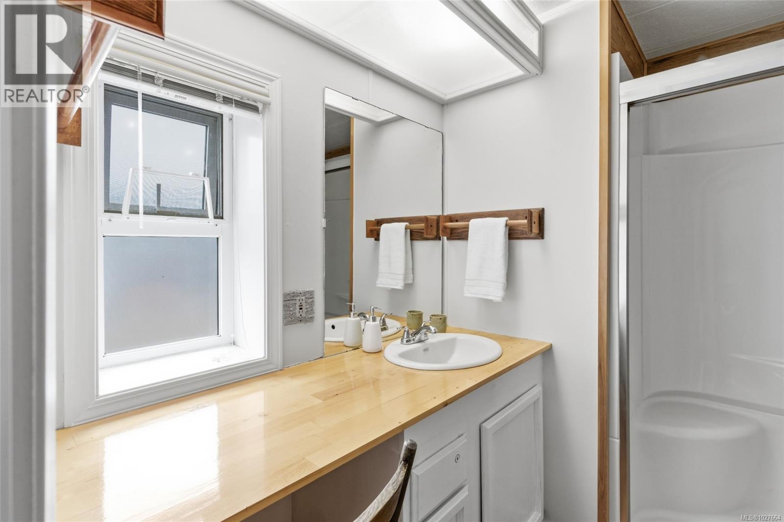 719 Kasba Cir, Parksville