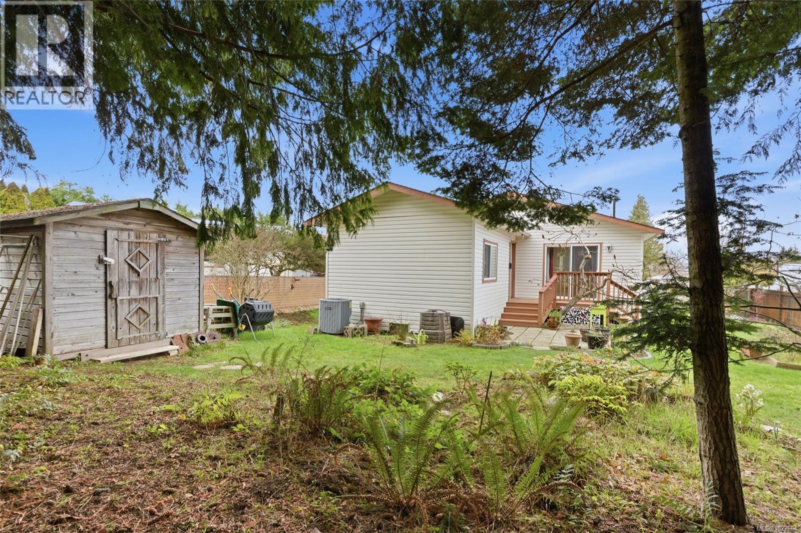 719 Kasba Cir, Parksville