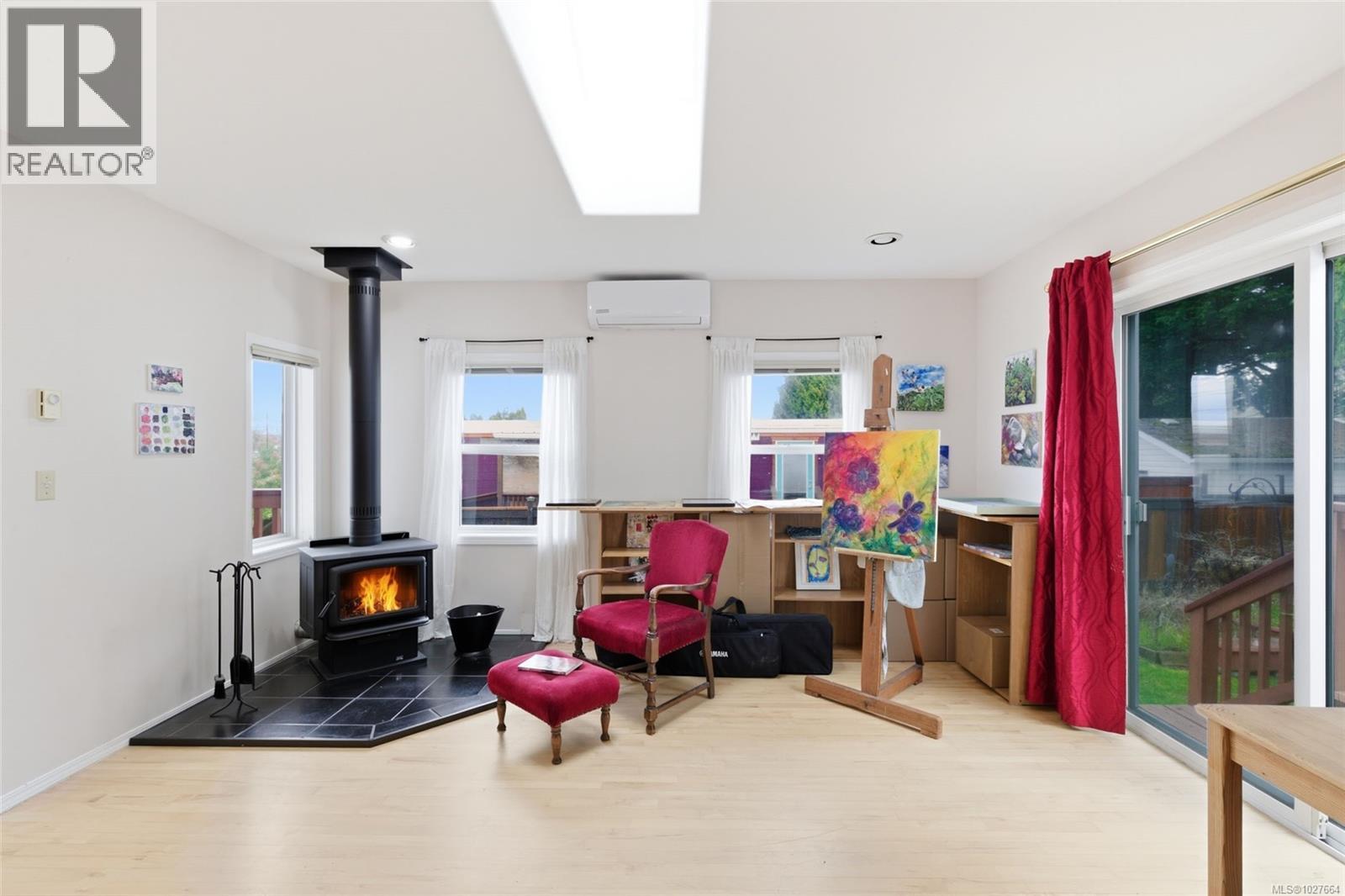 719 Kasba Cir, Parksville