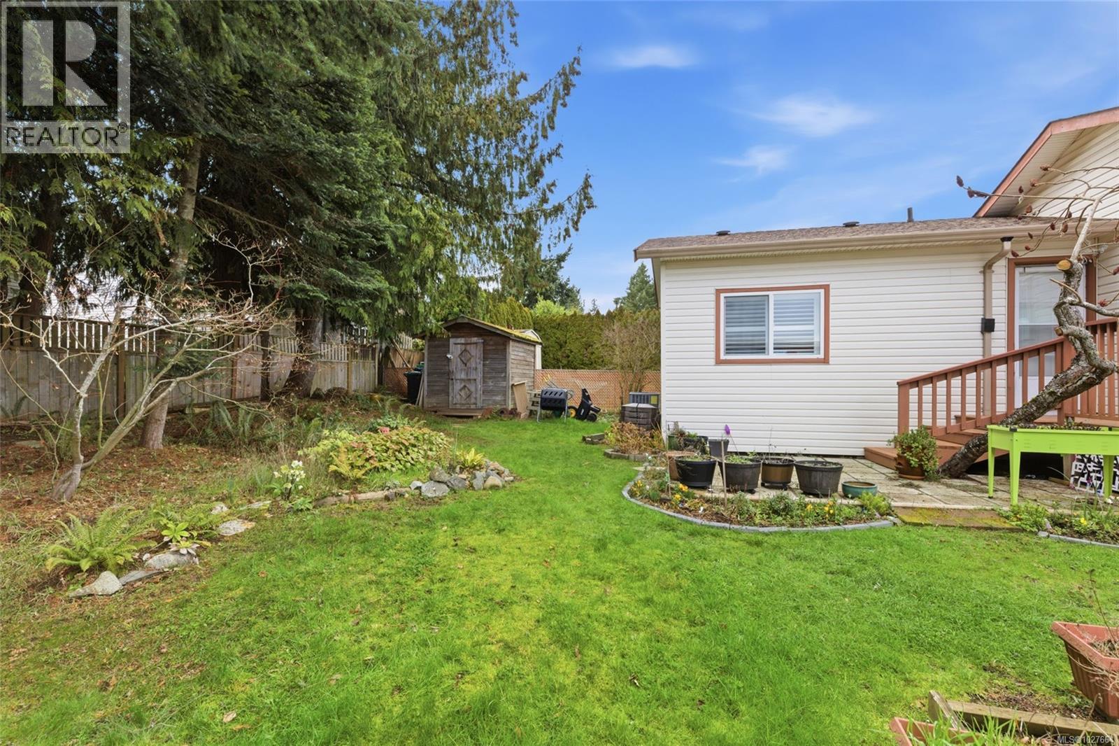 719 Kasba Cir, Parksville