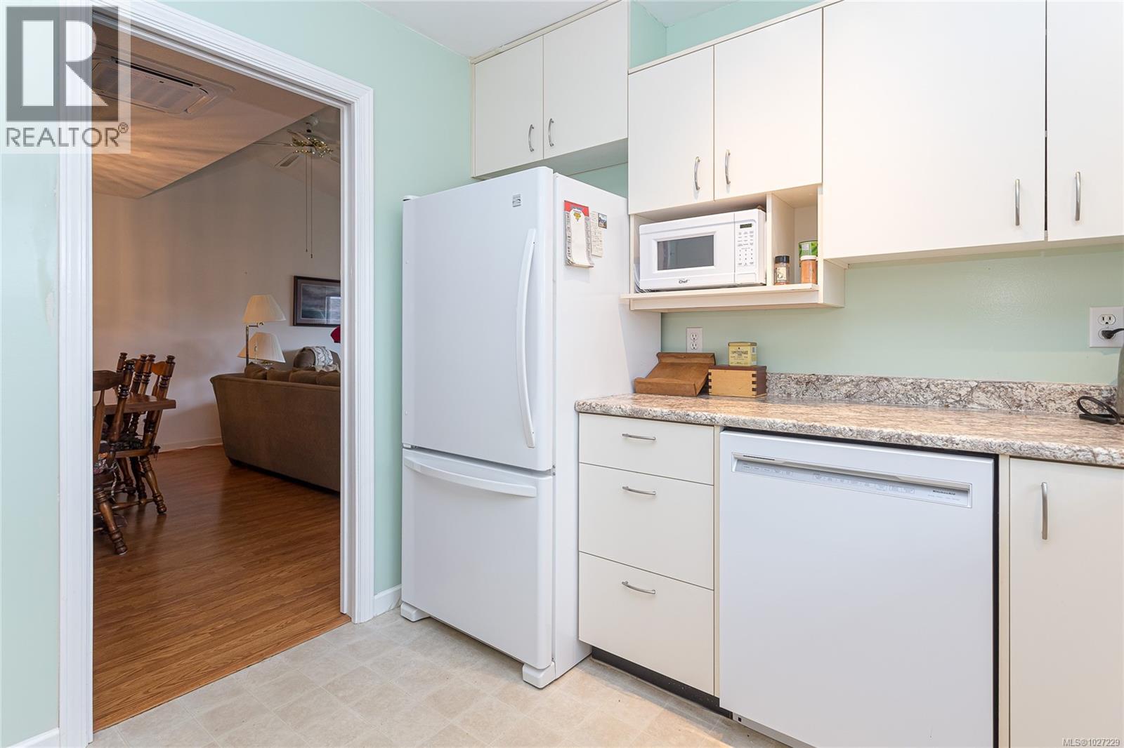 8 100 Abbey Lane, Parksville