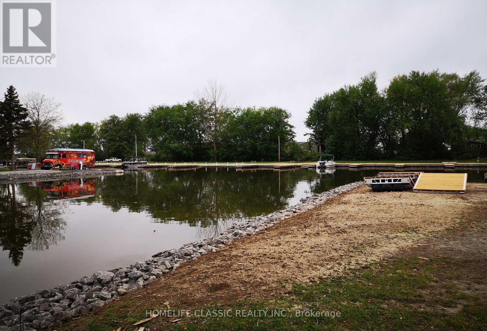 LOT 645 BLUEBERRY LANE - 225 PLATTEN BOULEVARD W - 11
