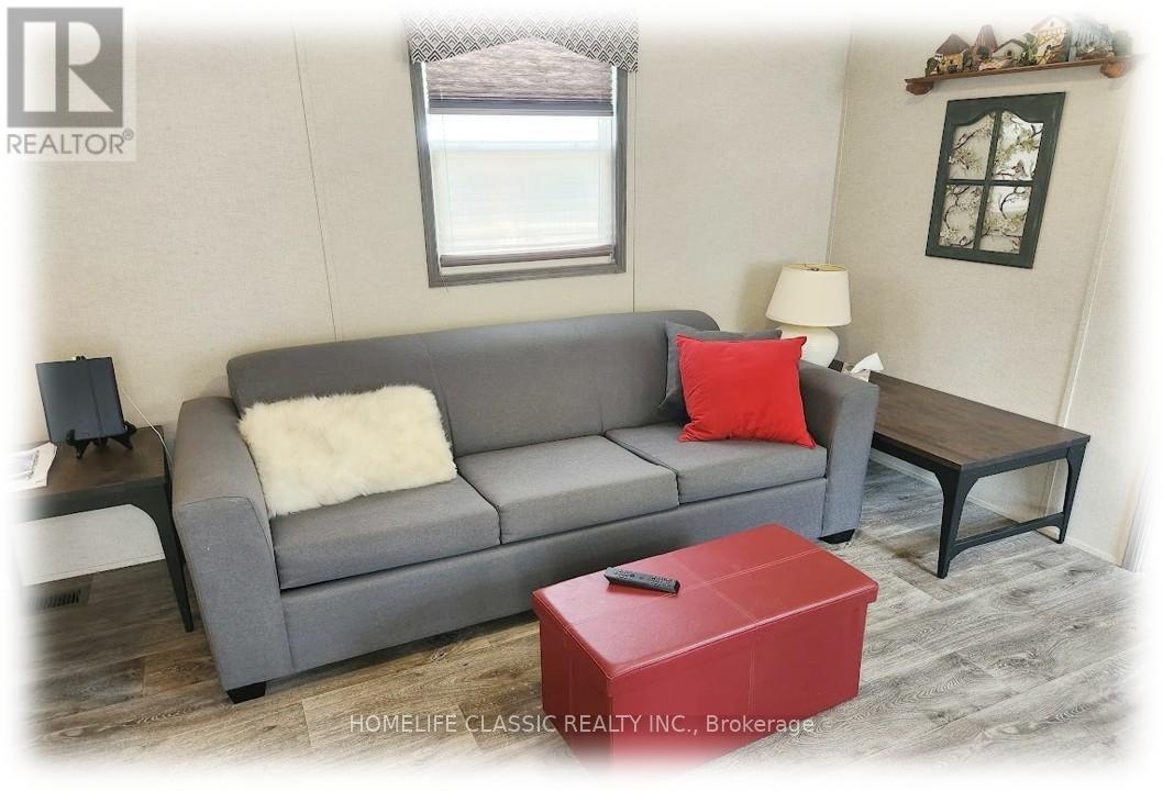 LOT 645 BLUEBERRY LANE - 225 PLATTEN BOULEVARD W - 6