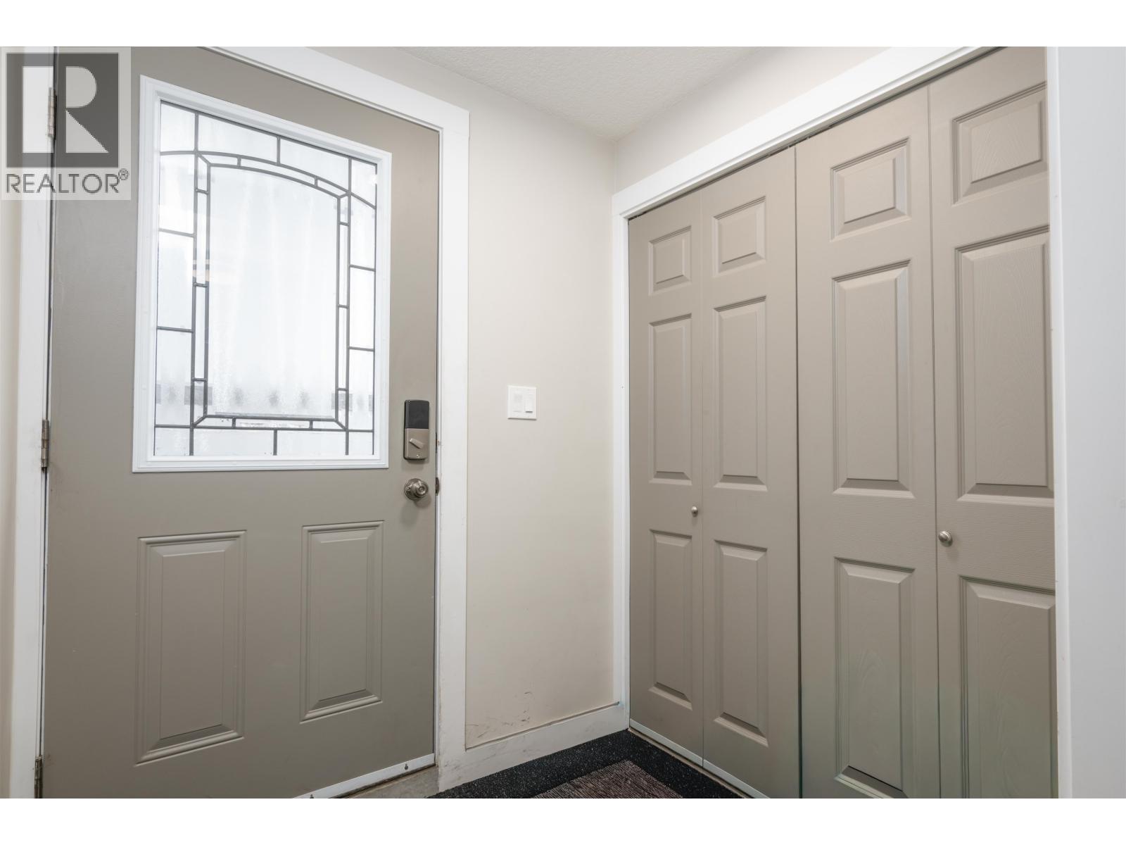 290 KELLY STREET - 33