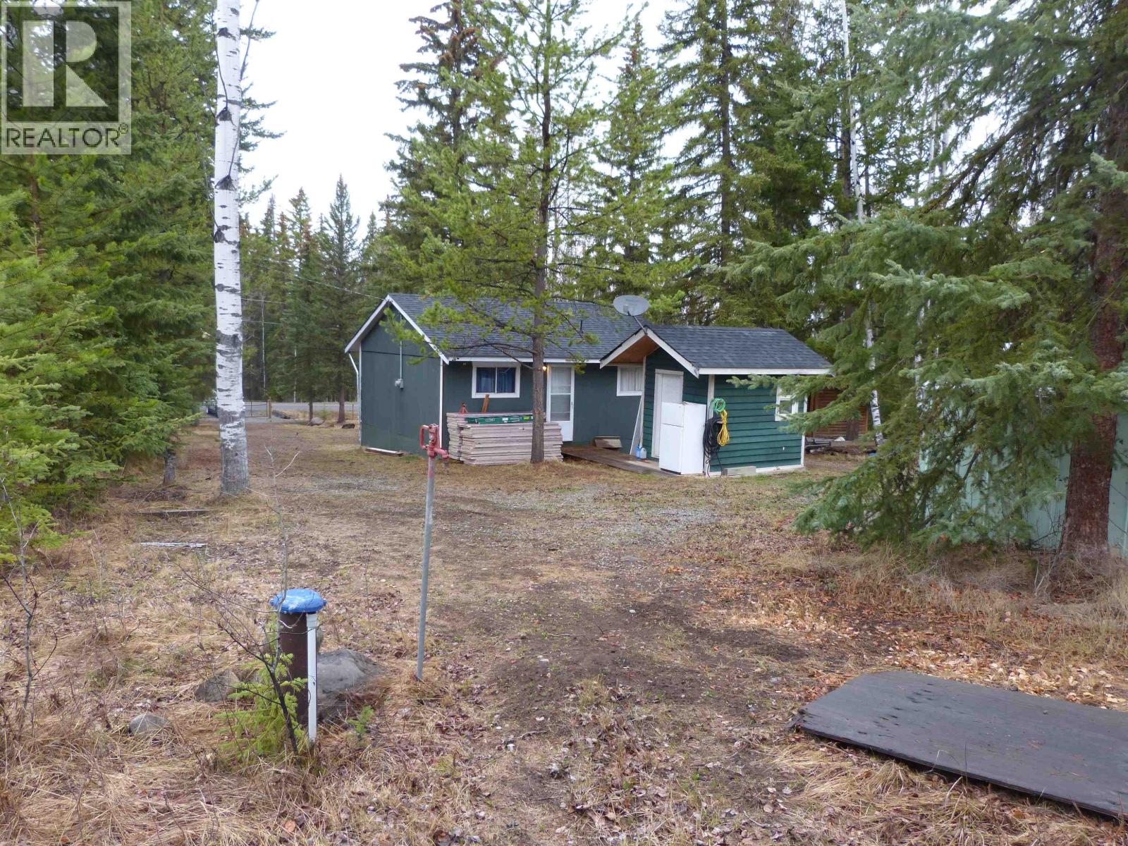 762 S GREEN LAKE ROAD - 18