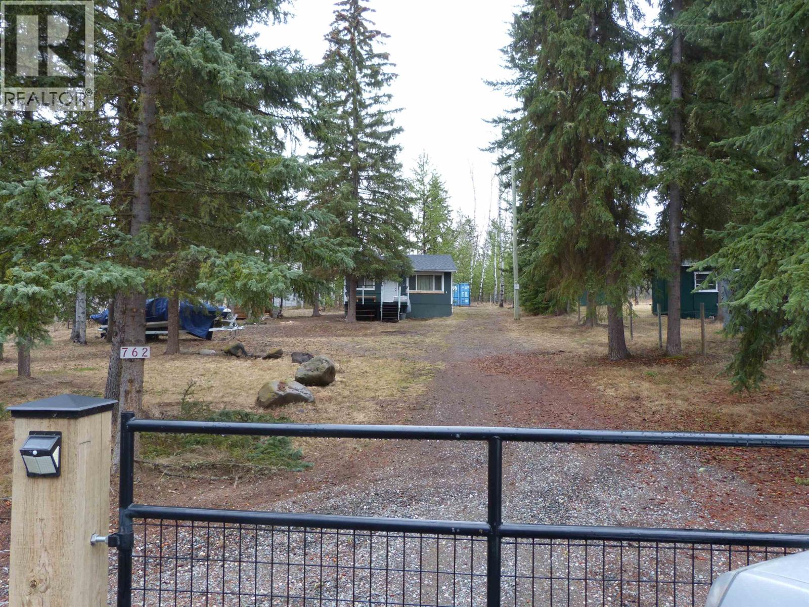 762 S GREEN LAKE ROAD, 100 Mile House