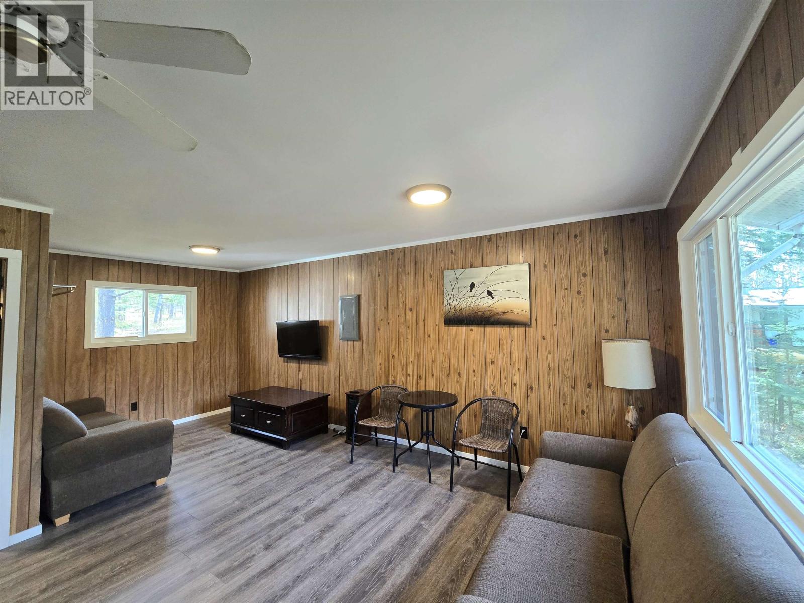 762 S GREEN LAKE ROAD - 5