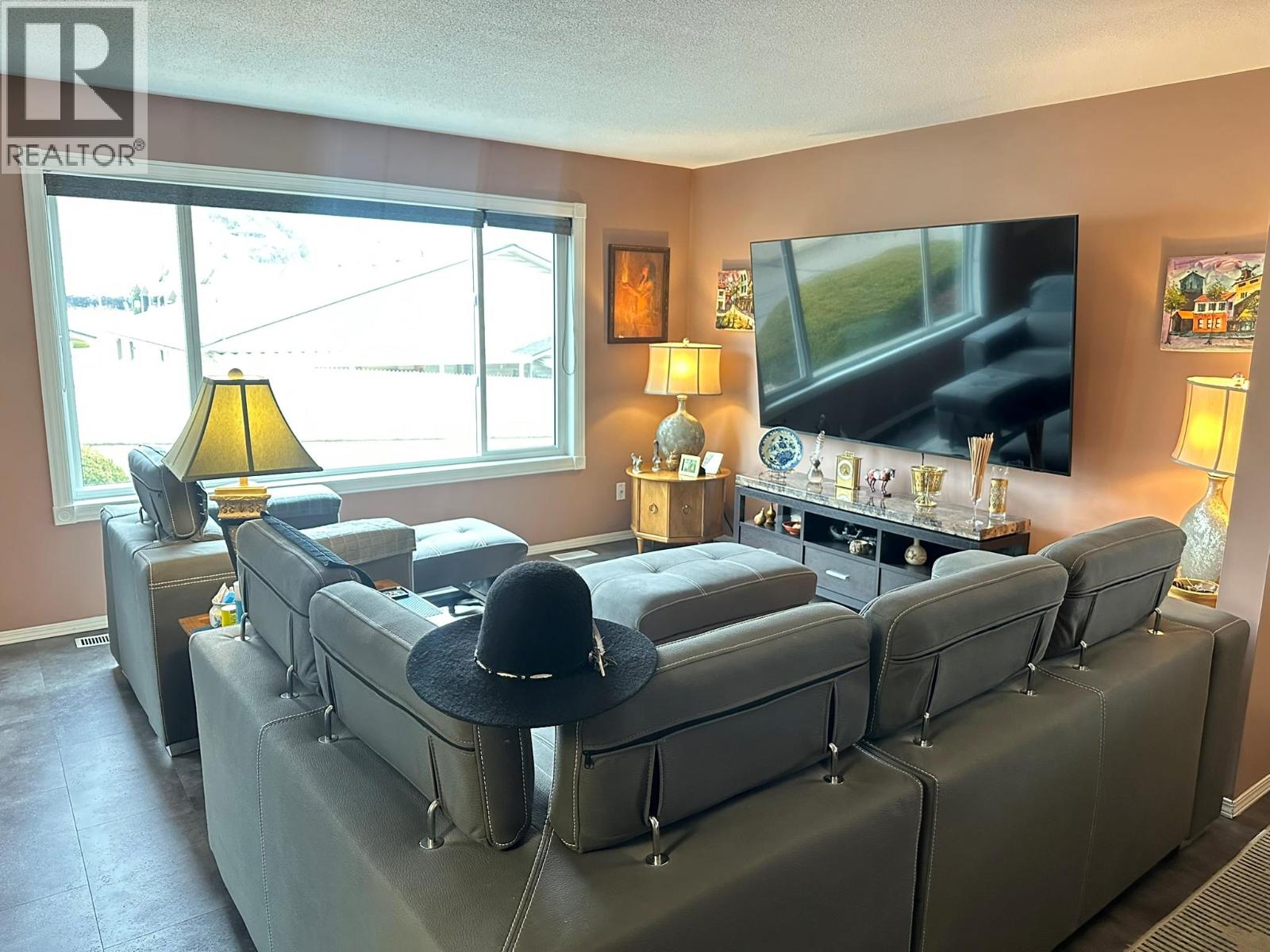 #39 4600 BELLA VISTA ROAD - 22