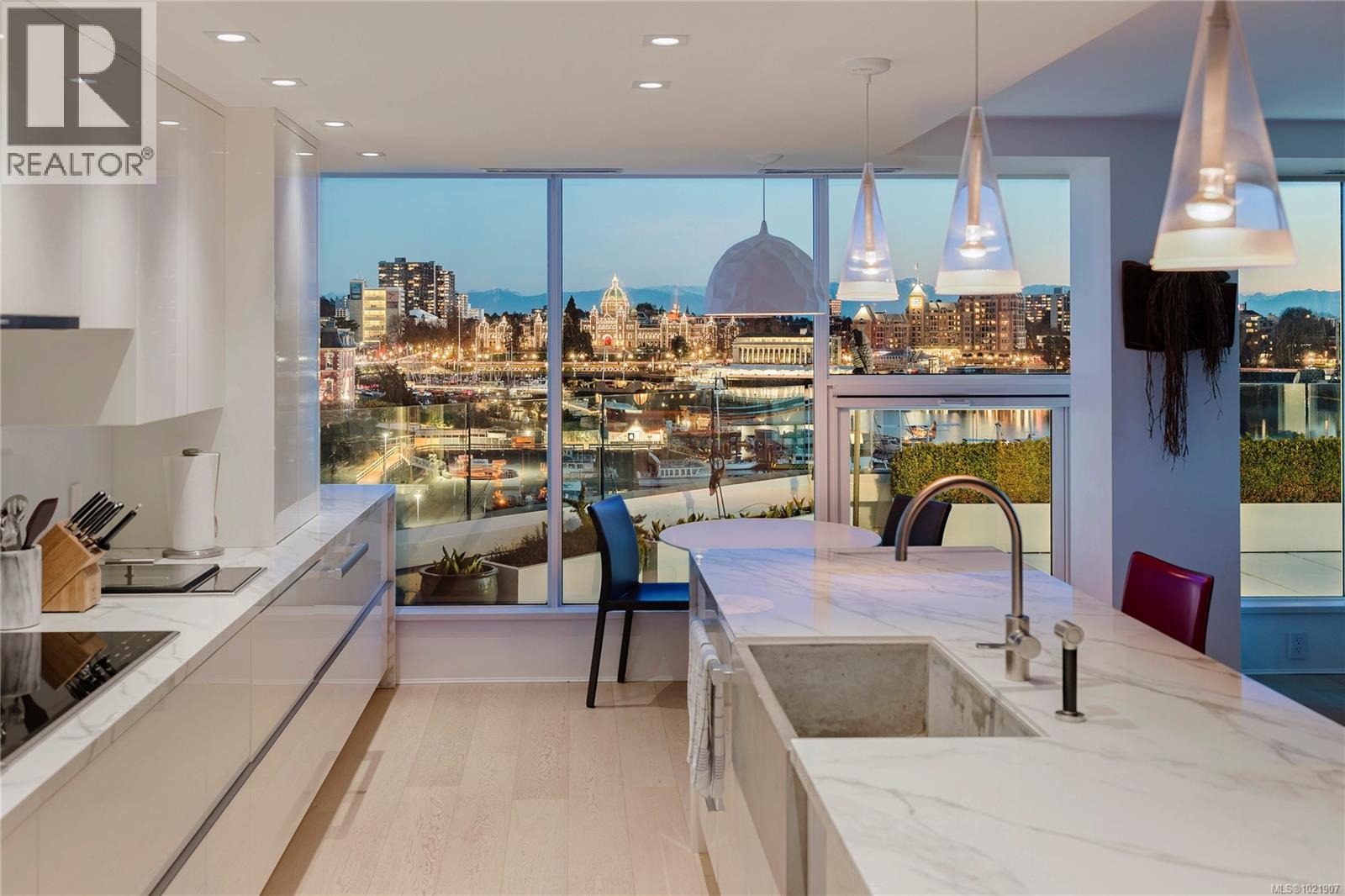 #606 1234 WHARF ST - 13