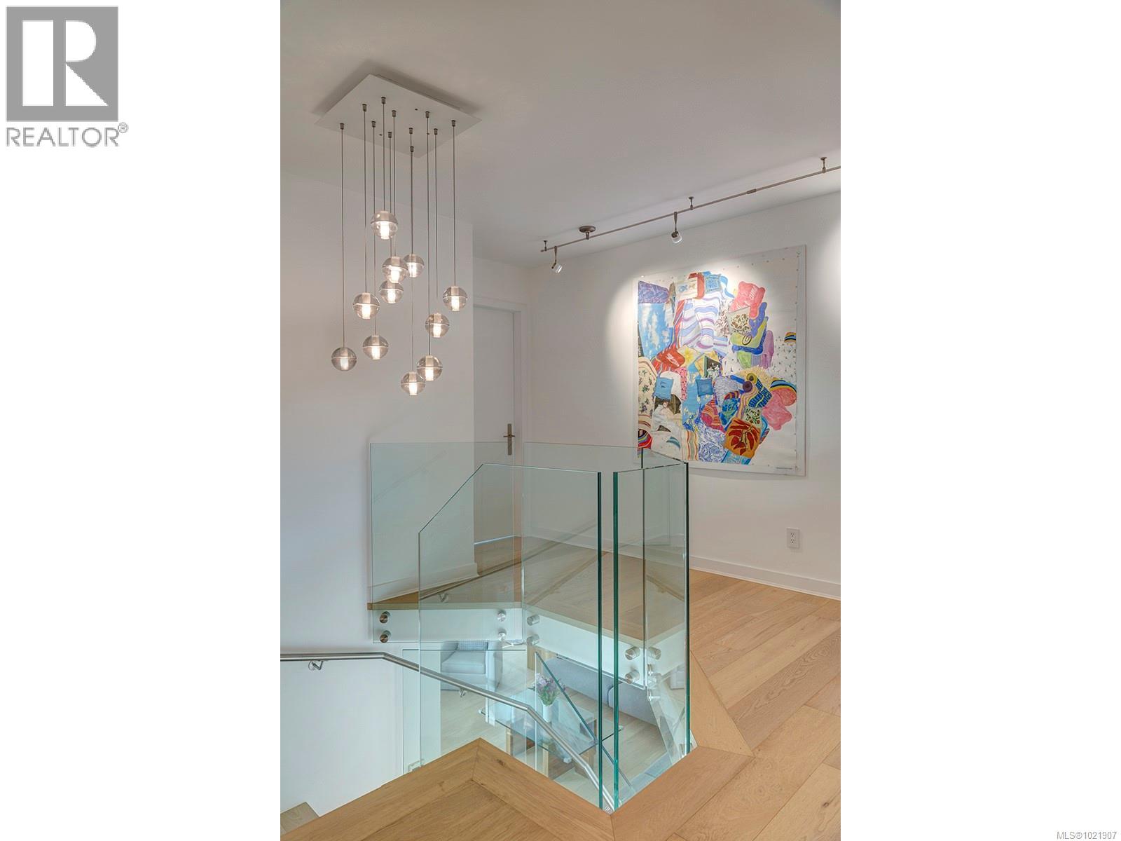 #606 1234 WHARF ST - 32