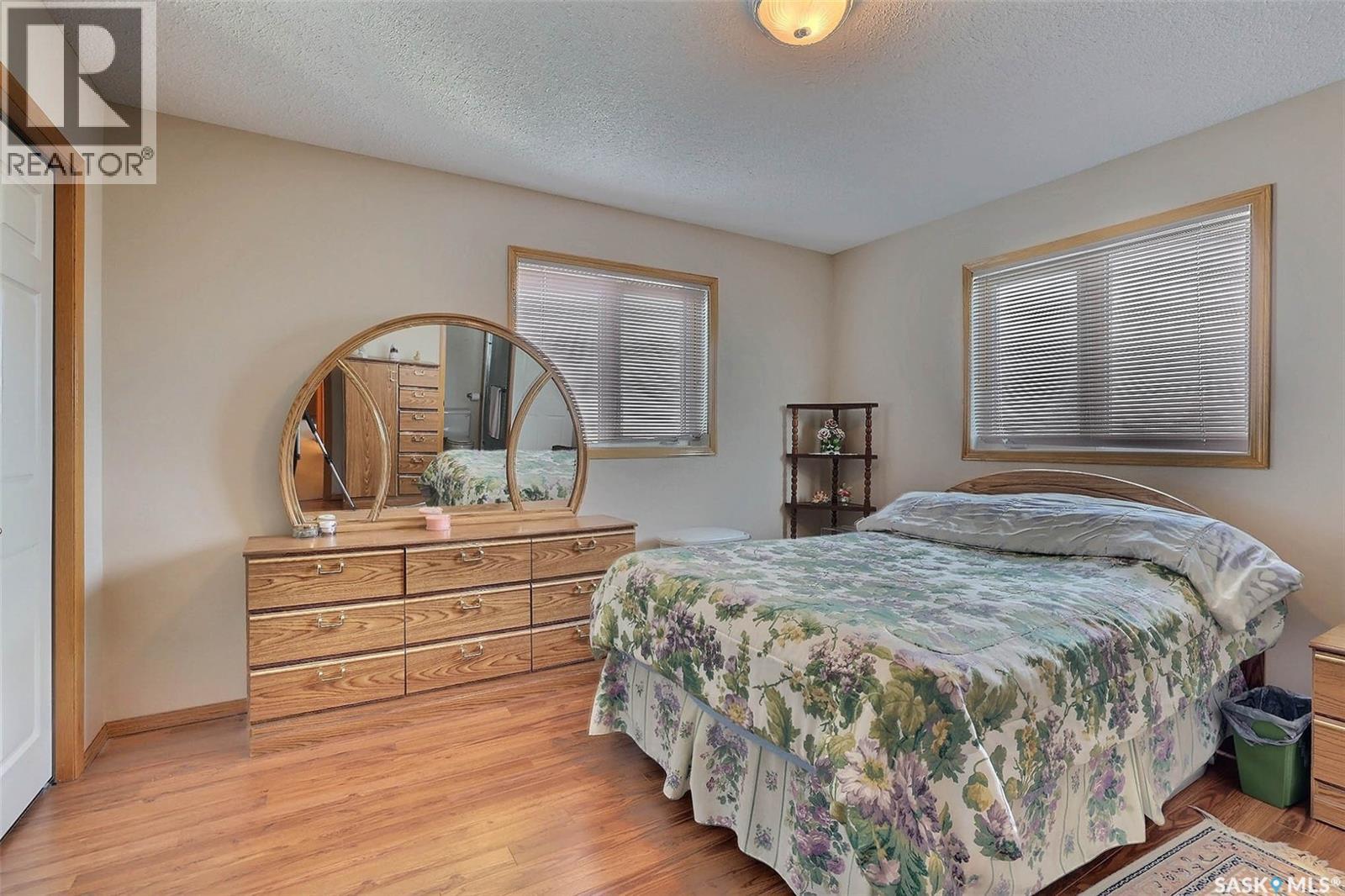 #405 2930 Arens ROAD E - 13