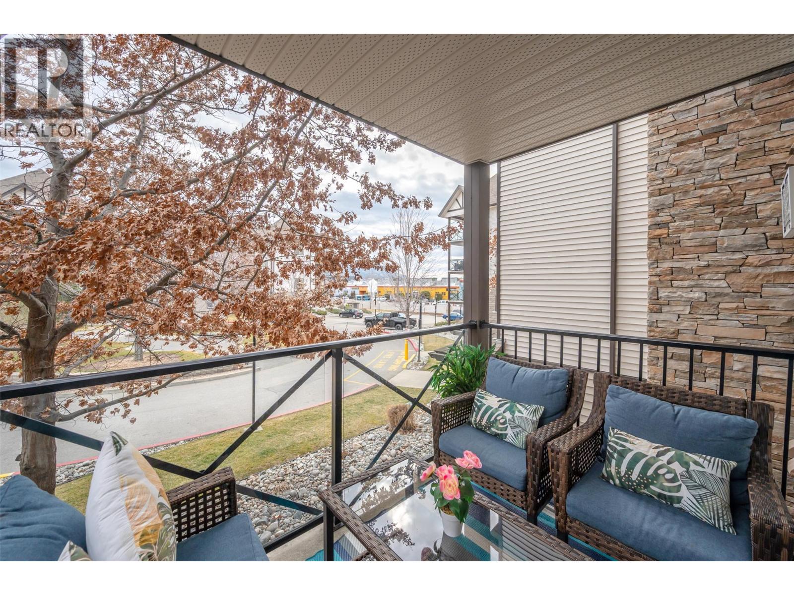 256 Hastings Avenue Unit# 215, Penticton