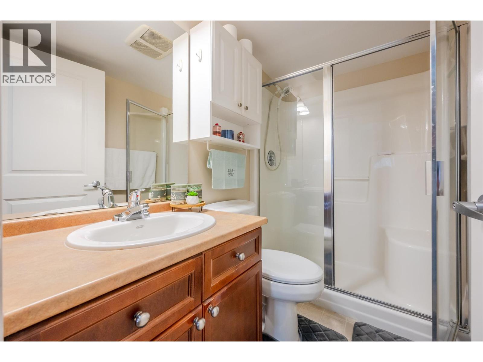 256 Hastings Avenue Unit# 215, Penticton