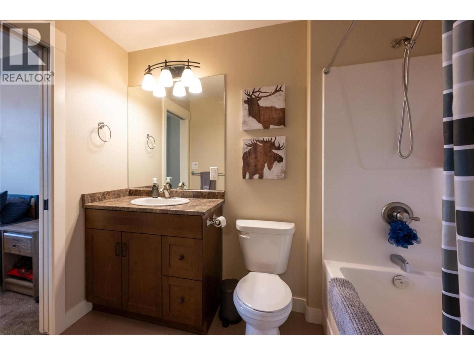 755 MCGILL Road Unit# 403, Kamloops