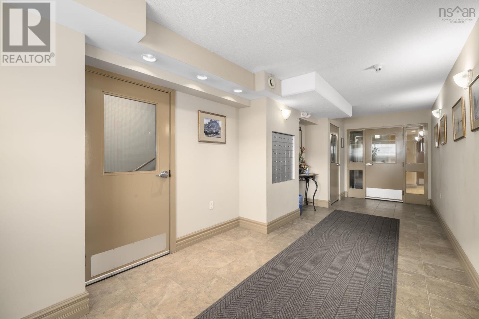 Property 2 of 49 of 402 171 Portland Street