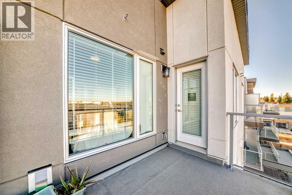 Single Family House for Sale in   Shawnee Square SW Shawnee Slopes Calgary 