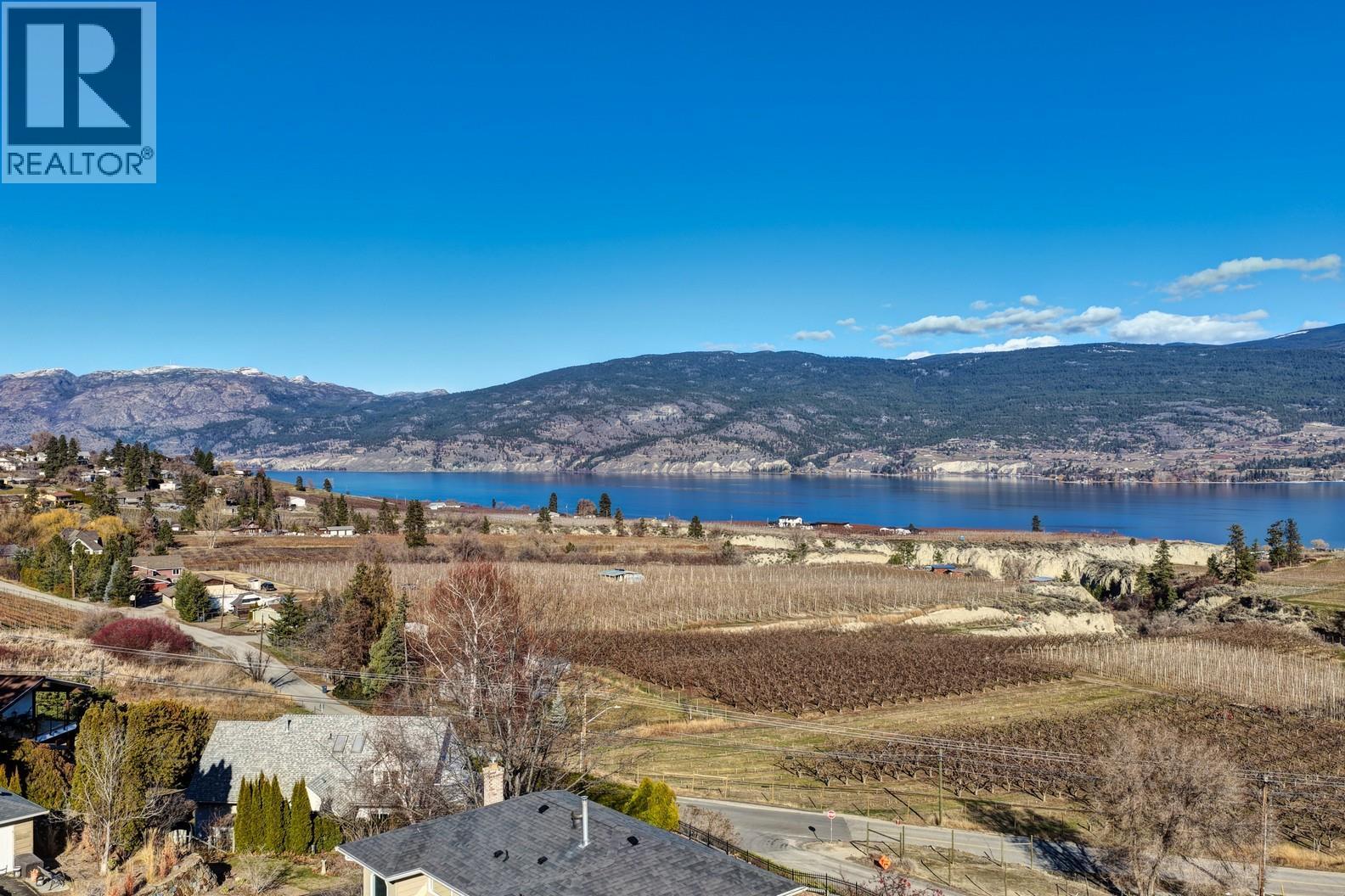 7016 Happy Valley Road, Summerland