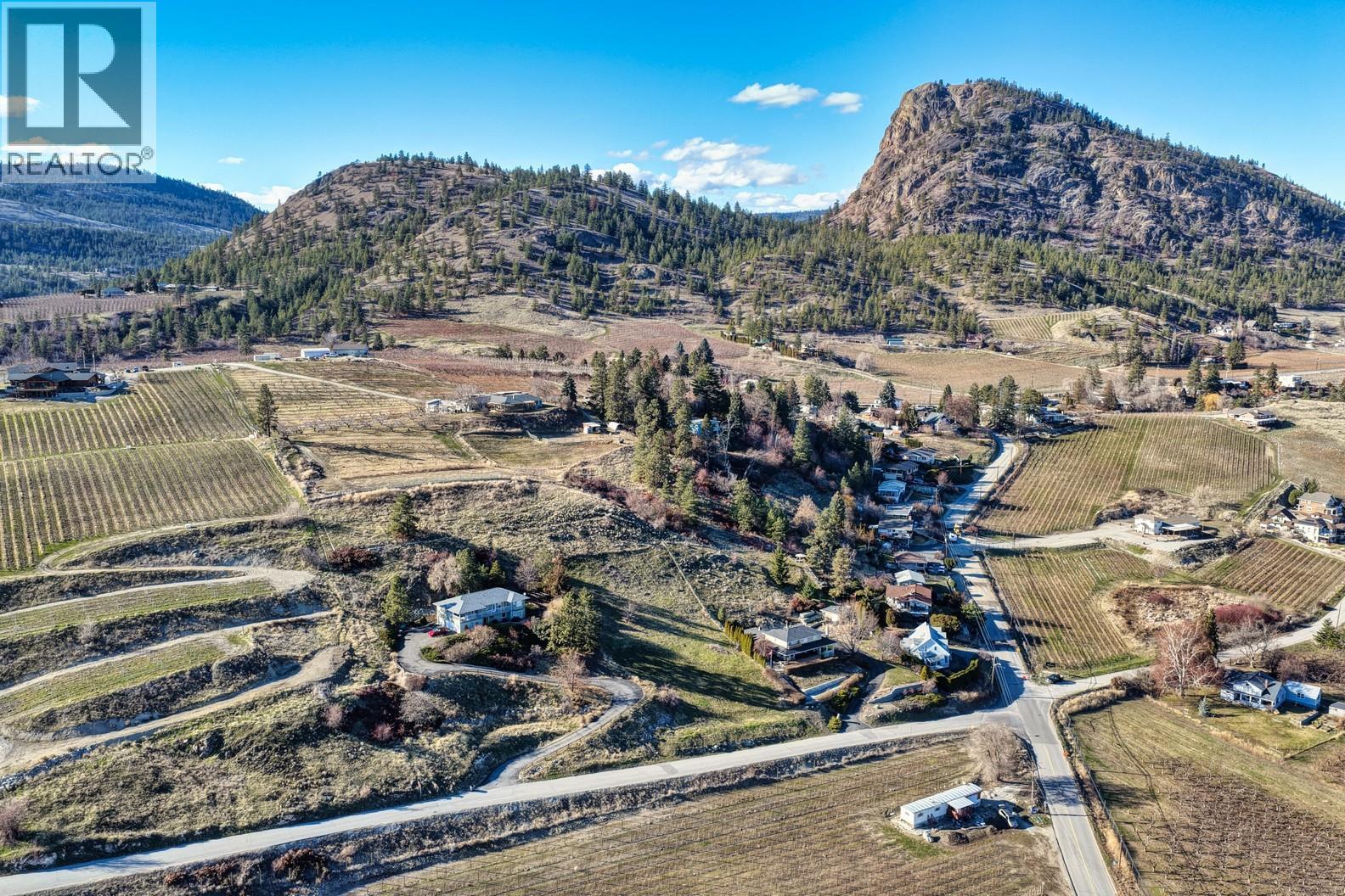 7016 Happy Valley Road, Summerland