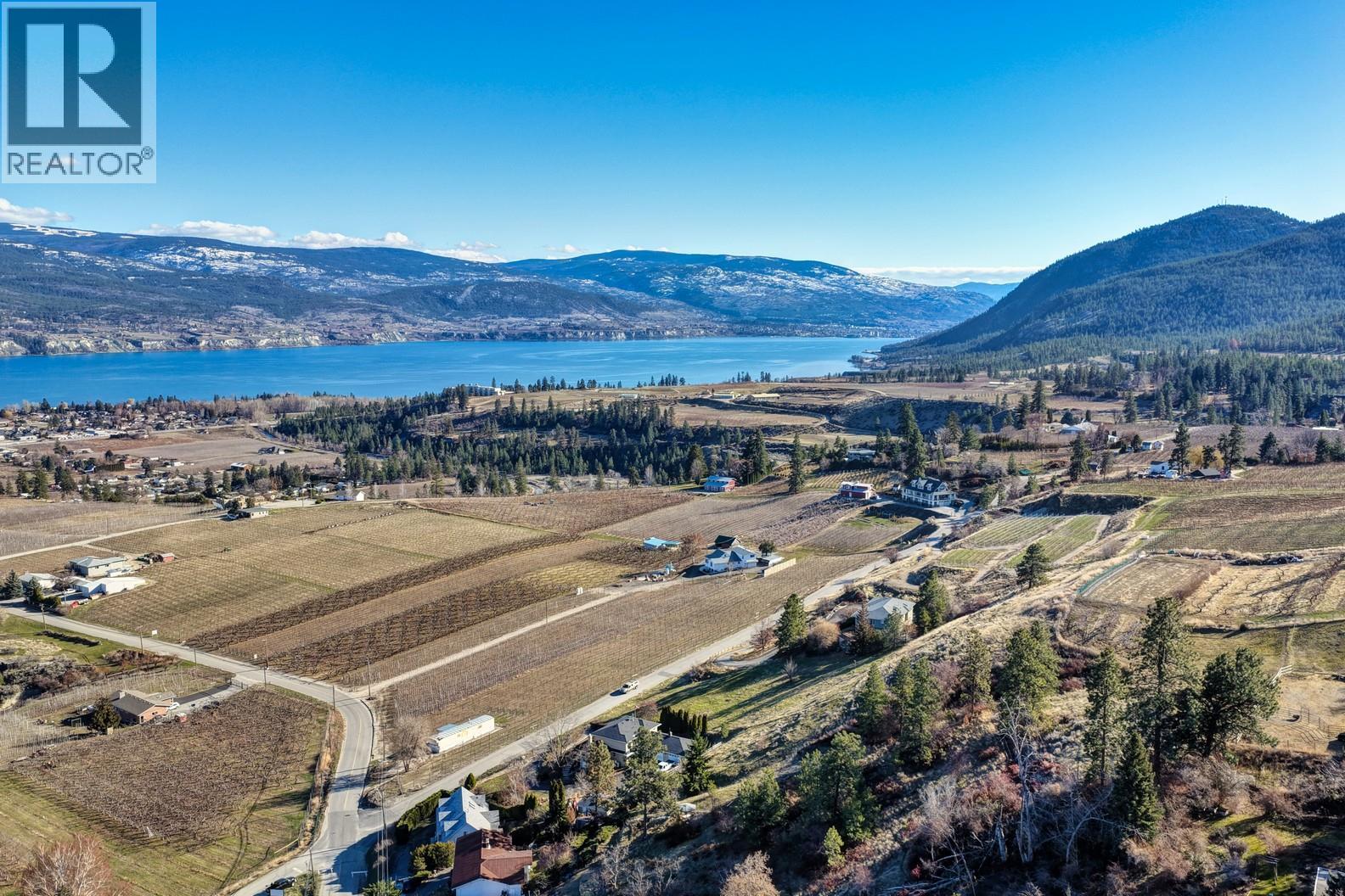 7016 Happy Valley Road, Summerland