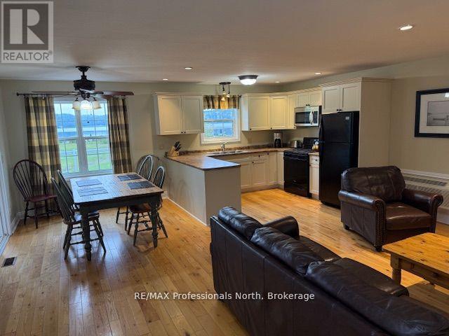 #126-5 1052 RAT BAY ROAD S - 5